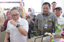 Nana & Zulhas Cek Harga Bahan Pokok di Pasar Johar Semarang, Masih Murah-murah - JPNN.com Jateng