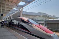 KCIC Ungkap Alasan Stasiun Kereta Cepat Karawang Belum Digunakan - JPNN.com Jabar