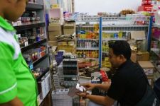 Bea Cukai Madura Temukan Sejumlah Toko Kelontong di Sumenep Jual Rokok Ilegal - JPNN.com Jatim