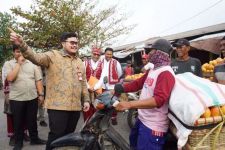 Mangga Podang Jadi Produk Unggulan Kabupaten Kediri - JPNN.com Jatim