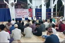 Ratusan Warga Sampang Doakan Gibran Jadi Calon Pemimpin Bangsa - JPNN.com Jatim