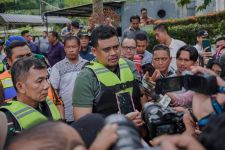 Bobby Nasution Memastikan Pembersihan Sungai Deli Kolaborasi dengan TNI Sudah 25 Persen - JPNN.com Sumut