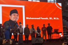 Vitamin di Hari Santri, Gus Fawait Raih Penghargaan Dewi Sartika Award 2023 - JPNN.com Jatim