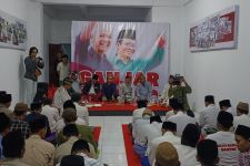 Kiai & Santri di Banten Doakan Ganjar-Mahfud Menang - JPNN.com Banten