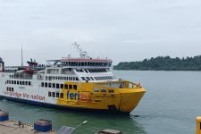 19 Feri Siap Berlayar ke Lampung Hari Ini, Cek Jadwal Penyeberangan dari Merak - JPNN.com Banten