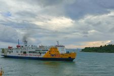 Silakan Catat Jadwal Terbaru Penyeberangan Kapal Feri Rute Merak-Bakauheni Hari Ini, Senin (4/12) - JPNN.com Banten