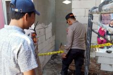 Gali Lubang, Kuli Bangunan di Surabaya Temukan Granat - JPNN.com Jatim