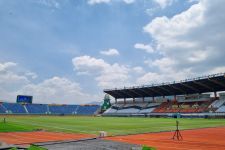 H-5 Menjelang Piala Dunia U-17, Stadion Si Jalak Harupat Bandung Berbenah - JPNN.com Jabar