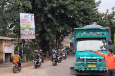 Atasi Penumpukan Kendaraan, Pemkab Bogor Revisi Perbup Jam Operasional Truk Tambang - JPNN.com Jabar