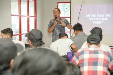Ganjar Creasi Edukasi Pemuda di Surabaya Jadi Pemilih Cerdas di Pemilu 2024 - JPNN.com Jatim