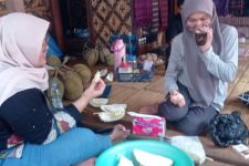 Menikmati Alam Sambil Makan Durian di Permukiman Badui - JPNN.com Banten