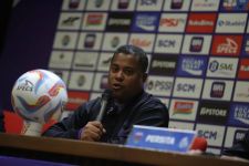 Persija vs Persita, Divaldo Alves: Kami Tidak Peduli soal Rekor - JPNN.com Banten
