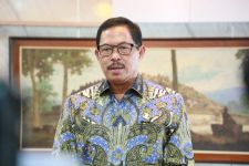 Pj Gubernur Jateng Minta Masyararat Ikuti Arahan BMKG soal Bencana Hidrometeorologi - JPNN.com Jateng