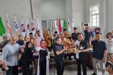 TPD Ganjar-Mahfud Tempati Gedung Internatio, Siap Menangkan 54 Persen Suara - JPNN.com Jatim