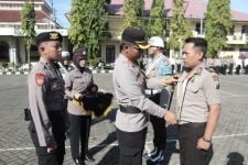 Terlibat Kasus Narkoba, Bintara Polisi di Situbondo Dipecat - JPNN.com Jatim