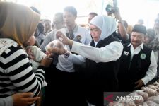 Gubernur Khofifah Klaim Harga Sembako di Jatim Terendah se-Jawa - JPNN.com Jatim