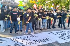 Diajak Debat Mahasiswa di Balai Kota Surakarta, Girban Entah Pergi ke Mana - JPNN.com Jateng
