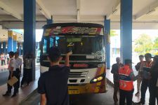 2 Bus AKDP di Terminal Tirtonadi Solo Tak Layak Beroperasi, Akan Dikandangkan - JPNN.com Jateng