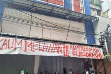 PKL Dalem Kaum Tetap Tolak Relokasi ke Basement Masjid Raya Agung Bandung - JPNN.com Jabar