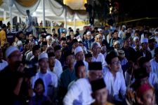 Ribuan Santri dan Ulama Mendoakan Ganjar Pranowo Jadi Presiden - JPNN.com Lampung