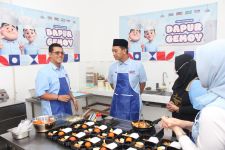 Dukung Prabowo-Gibran, TKN Fanta Kebut Percontohan Dapur Makan Siang Gratis - JPNN.com Jatim