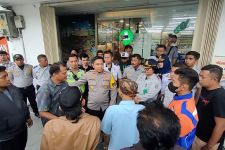 Dishub Surabaya Sosialisasi Pembayaran Parkir via QRIS dan Voucer - JPNN.com Jatim