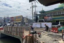 Sempat Molor, Pembangunan Jembatan Mampang Bakal Dilanjutkan Sampai Selesai - JPNN.com Jabar