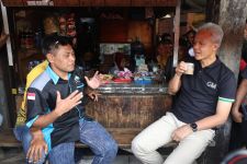 Para Sopir Truk di Batang Mengadu kepada Ganjar: Pungli di Luar Jateng Masih Banyak - JPNN.com Jateng