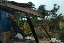 2 Desa di Bondowoso Diterjang Angin Puting Beliung, 15 Rumah Rusak Berat - JPNN.com Jatim