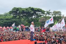Kampanye Akbar di Bandung, Ganjar Pranowo Bicara Kemandirian Pangan  - JPNN.com Jabar
