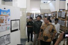 Keren Nih! Angkatan 2023 Prodi DKV dan Desain Interior Darmajaya Pamerkan Hasil Karya - JPNN.com Lampung