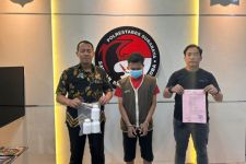 Isya Itu, Remaja Penganggur Pasrah Diciduk Polisi di Surabaya - JPNN.com Jatim