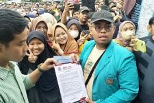 Aneh, 11 Tuntutan Aliansi Mahasiswa Solo Mirip Visi Misi Prabowo-Gibran - JPNN.com Jateng