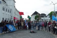 Selain di Gejayan, Demonstrasi Juga Digelar di Titik Nol KM - JPNN.com Jogja