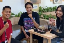 Antusiasme Masyarakat Surabaya Berburu Promo Makan Gratis Usai Mencoblos - JPNN.com Jatim