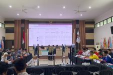 Baru 1 Kecamatan yang Siap Lakukan Rekapitulasi Surat Suara Tingkat Kota - JPNN.com Jatim