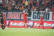 Thomas Doll Puji Marko Simic Dkk saat Persija Bungkam Dewa United di Bali - JPNN.com Bali