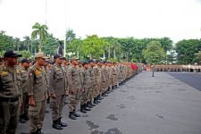 Kabar Baik, 1.100 Anggota Satpol PP dan DPKP Surabaya Diusulkan Jadi PPPK  - JPNN.com Jatim
