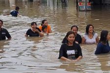 Tak Hanya Semarang, Banjir Juga Terjang Lima Daerah di Jateng, 2 Orang Meninggal Dunia - JPNN.com Jateng