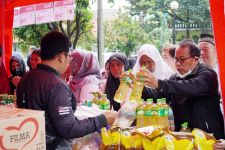 Pemkot Sukabumi Menggelar Pasar Murah Demi Menekan Harga Pangan Menjelang Lebaran - JPNN.com Jabar