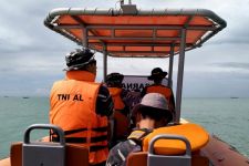 10 Anak Buah Kapal Nelayan Hilang di Samudra Hindia - JPNN.com Jateng