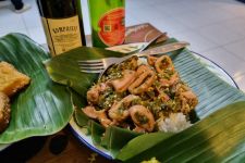 5 Rekomendasi Makanan Cocok Buat Buka Puasa di Warung Imah Babaturan Bandung - JPNN.com Jabar