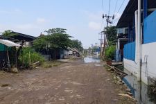 Pemkot Semarang Klaim Banjir Mulai Surut, Aktivitas Warga Kembali Normal - JPNN.com Jateng