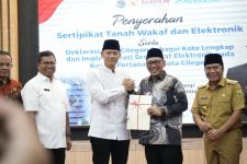Menteri ATR AHY Deklarasi Cilegon Sebagai Kota Lengkap Pertama di Banten - JPNN.com