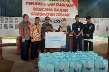 BTN Beri Bantuan Senilai Rp 200 Juta untuk Korban Banjir Demak, Bupati Segera Salurkan - JPNN.com