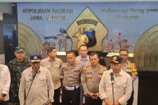 Menhub BKS Cek Kesiapan Arus Mudik di Jateng, Tekankan Arahan Jokowi - JPNN.com Jateng