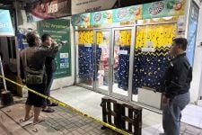 Rekaman CCTV Ungkap Detik-Detik Pembunuhan Kasir Minimarket di Sidoarjo, Ternyata - JPNN.com Jatim