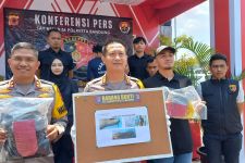 Ayah Tiri Aniaya Anak Hingga Tewas di Bandung - JPNN.com Jabar