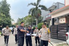 Polres Metro Depok Pantau Rumah Kosong yang Ditinggal Mudik Pemiliknya - JPNN.com Jabar