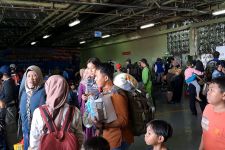 470 Warga Semarang Naik Kapal Perang Gratis Kembali ke Jakarta, TNI AL: Tahun Depan Ada Lagi - JPNN.com Jateng